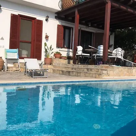 5 Star Private & Private Swimming Pool Villa